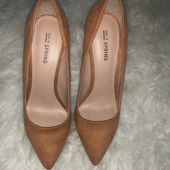 Brown suede heels - Picture 1 of 2